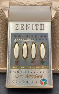Vintage Zenith Space Commander Six Hundred Color TV Remote Control 4 Button - Picture 1 of 2