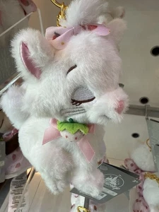2025 Disney Parks Japan-Stil Plüsch Schlüsselanhänger Erdbeere Marie Aristocats Ichigo - Bild 1 von 1