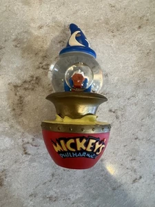 Disney Pato Donald Mickey's Philharmagic Mini Globo de Nieve Parques Temáticos Difícil de Encontrar - Imagen 1 de 8