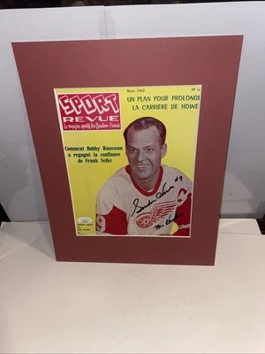 Gordie Howe 9 Mr. Hockey Signed  Matted Sport Revue Magazine Mars 1962 JSA COA - Image 1 of 4