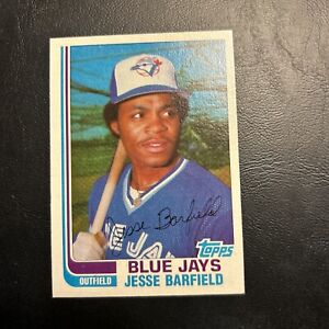 B20 1982 Topps #2t Toronto Blue Jays Traded Jesse Barfield￼