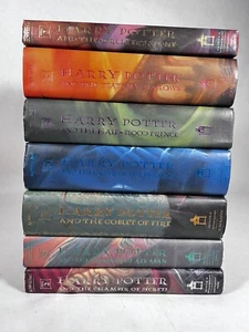 Harry Potter Complete Set: Hardcover Books 1-7 with Dust Jackets - Picture 1 of 4