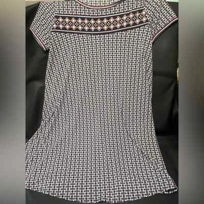 Vestido edición Max nuevo con etiquetas talla 1x Foto 1 de 4