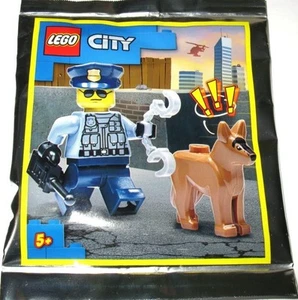 Lego City Policeman and dog 952109 Foil pack BNIP - Picture 1 of 6