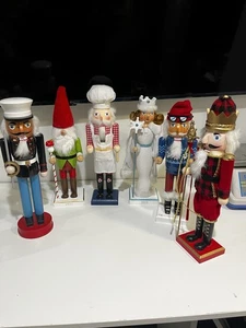 PRE-OWNED LOT OF 6 WOODEN NUT CRACKERS 14-15” Some Missing Pieces - Picture 1 of 11