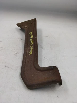 Soporte de soporte Oldsmobile Omega 1973-1974 soporte de núcleo OEM Foto 1 de 4