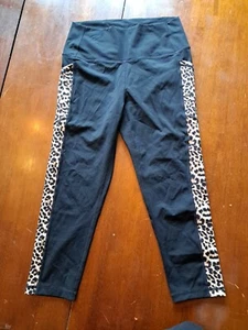 Zyia Active Black And Leopard Stripe Leggings 8-10 size pockets! Nwot! - Picture 1 of 7