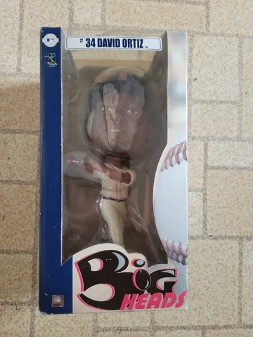 DAVID ORTIZ Boston Red Sox "Big Papi" Limited Edition Bighead MLB Bobblehead Cover