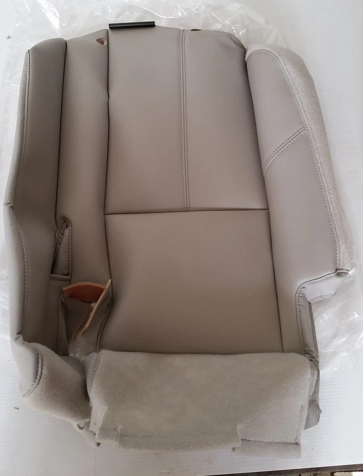 SEAT COVER -3rd Row fits 07-14 EscaladeTahoe Suburban Yukon GM 25928485 Foto 1 de 4