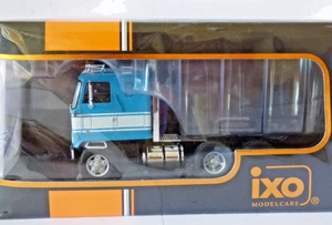Ixo TR213 GMC Astro 95 6x4 tractor cab 1970 blue with white stripes 1:43 Scale - Picture 1 of 2