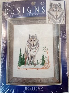 WOLF LOUP Counted Cross Stitch Kit 5211 8"x10" Hometown Designs Needle Leisure - Picture 1 of 7