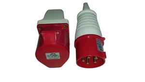 Enchufe de 32 amperios o enchufes de montaje en pared 5 PIN IP44 3 fases neutro y tierra 415 voltios - Imagen 1 de 6