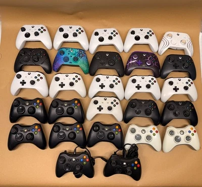 FAULTY Joblot - 27 x Official & 3rd Party Xbox 360 / One/ Series  S & X Pads - Image 1 of 4