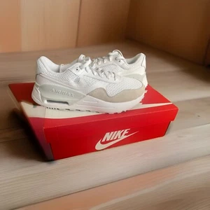 NIKE AIR MAX SYSTM (New W/BOX) US SIZE 8/DM9537 101 - Picture 1 of 6