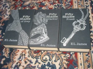 FIFTY SHADES OF GREY Romane Buch 1 - 3 komplett EL James Englisch SEHR GUT - Bild 1 von 1
