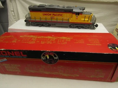 TRAIN LIONEL LARGE SCALE LOCOMOTIVE ENGINE UNION PACIFIC GP-20 POWERED DIESEL - Image 1 of 4