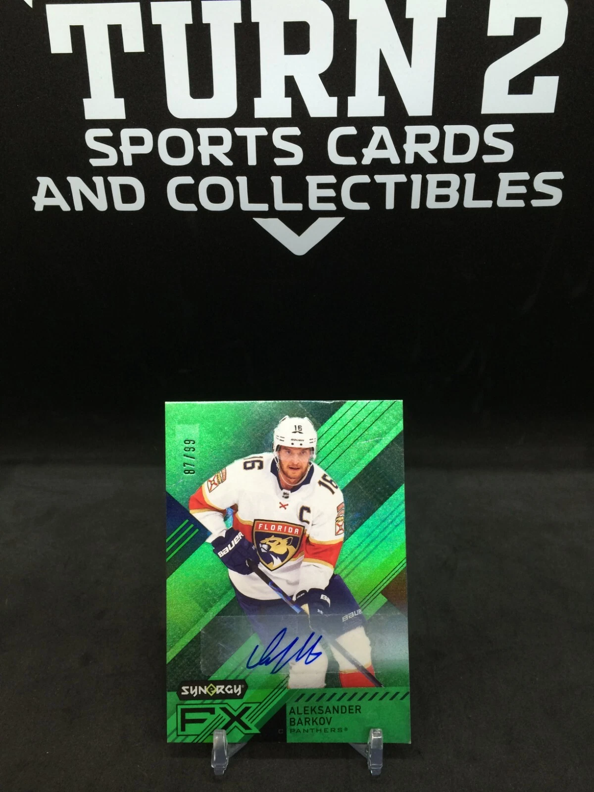 2021-22 Upper Deck Synergy FX Aleksander Barkov Green Auto /99