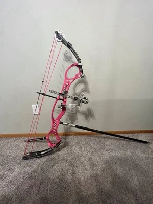 Hoyt Pro Comp XT 2000 - Imagem 1 de 4