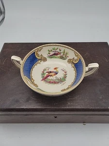 LEER Taza Sopa De Colección Myott Staffordshire Azul “CHELSEA BIRD” Doble Mango Firmada - Imagen 1 de 10
