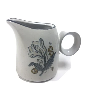 Noritake Stoneware Japan 8590 Winterrose  Creamer 4"×3.75" - Picture 1 of 6