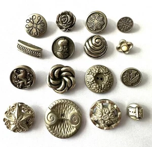 (16) Vintage Silver Tone Realistic Buttons - Picture 1 of 5