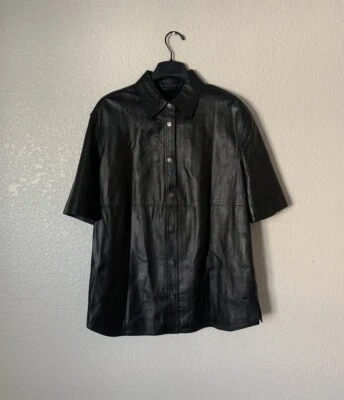 Camisa con botones Brunello Cucinelli de cuero de gran tamaño manga corta $7000 Foto 1 de 4