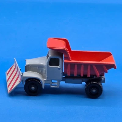 VINTAGE MATCHBOX LESNEY NO. 16 SCAMMELL SNOW PLOUGH - Image 1 of 4