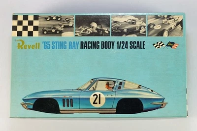 Kit modelo coche ranura carrocería carreras Revell Corvette Stingray 1965 - vintage, sin construir Foto 1 de 4