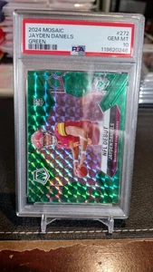 2024 Panini Mosaic Green Rookie Jayden Daniels PSA 10 - Picture 1 of 2