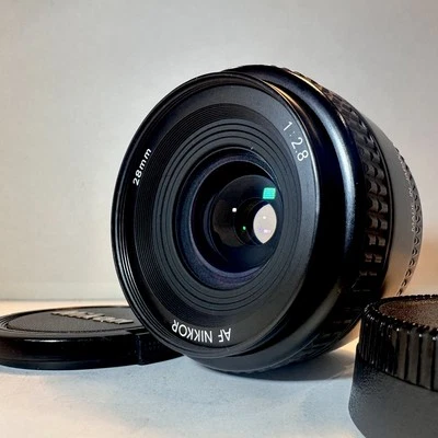 【MINT】NIKON AF NIKKOR 28mm F/2.8 AF Wide Angle Lens For F Mount JAPAN - Image 1 of 4