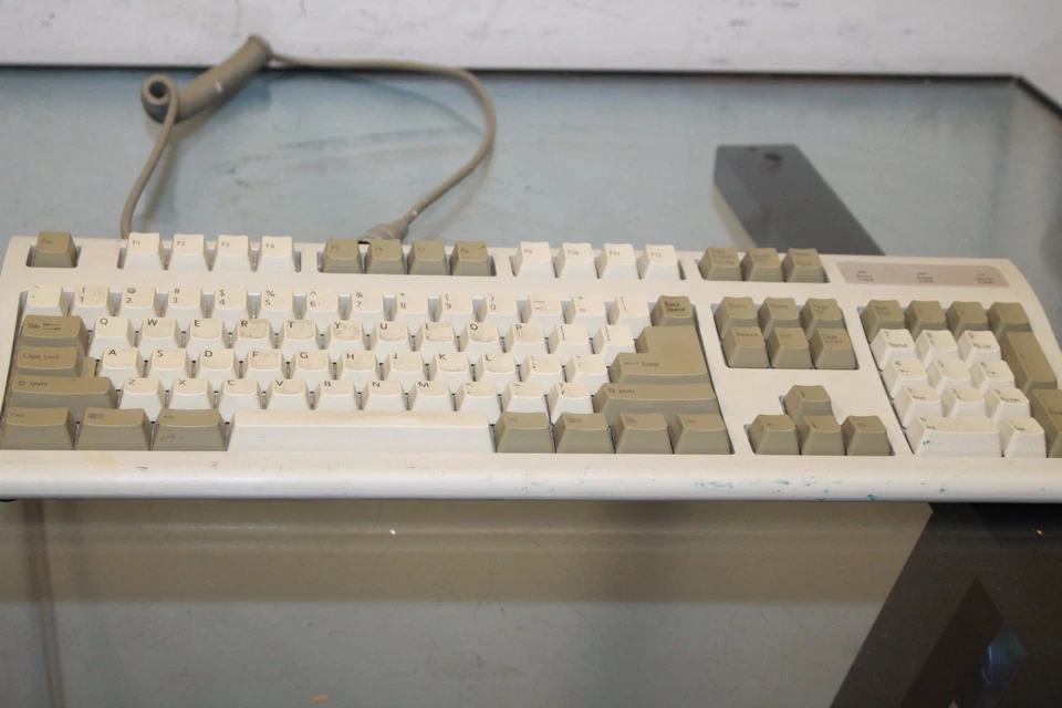 ACER 6511-TW 104 Key AT/XT Keyboard  - Image 1 of 1