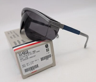 De colección Nuevo NOS UVEX Astrospec 3000 Gafas de Seguridad Gafas de Sol Azul/Plateado Gris Lente Foto 1 de 4