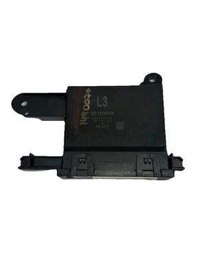 Toyota Corolla climate control 2020 to 2023 module ac unit sedan OEM 8865002L30 - Image 1 of 4