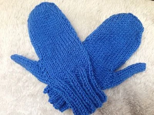 Child Adult Mittens Knitting Pattern Birthday Present Gift Knitter Stocking - Picture 1 of 4