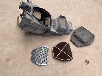 Honda CB400T 1978 CB400 CB 400 caja de aire filtro de aire carcasa de admisión Foto 1 de 4