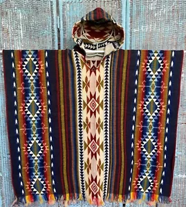 Wholesale Lot 10 Alpaca Ponchos delivery in 1 day, made of llama wool yarn - Picture 1 of 10