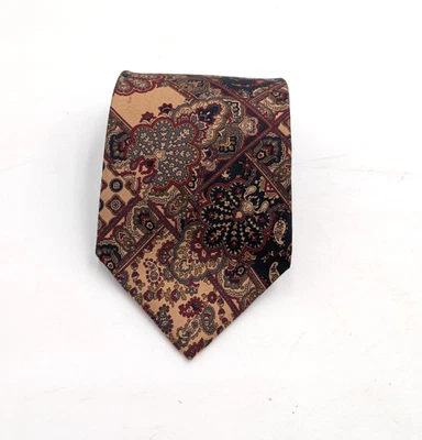 Bill Blass Men's Tie Beige Blue Red Paisley Silk Necktie Classic - Image 1 of 4