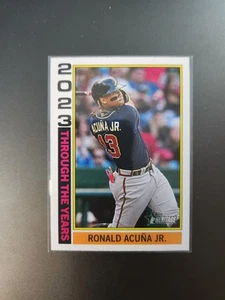 2025 Topps Hertige 2023 a través de los años Ronald Acuña Jr. #tty-24 - Imagen 1 de 2