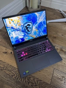 MSI Vector 16 HX AI Gaming Laptop / Ultra 7 / RTX 5070Ti / 32gb / 2tb - Picture 1 of 14
