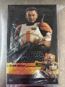 Hot Toys Commander Cody Star Wars: La Vendetta dei Sith - MMS524 Nuovo - Foto 1 di 2