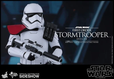 Star Wars VII~PRIMER ORDEN~OFICIAL DE SOLDADOS DE ASALTO~FIGURA A SEXTA ESCALA~HOT TOYS~SIN USAR, EN CAJA Foto 1 de 4