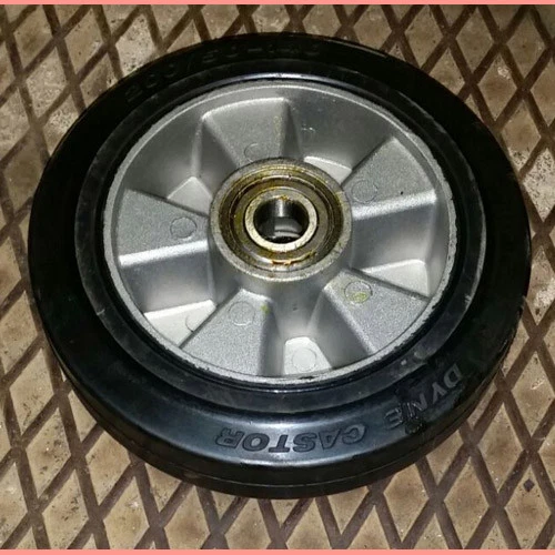 COPPIA  RUOTE TRANSPALLETS 200x50  MM. FORO 20 MM. GOMMA - Immagine 1 di 1