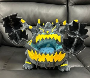 Pokemon Center Original Guzzlord Plüschtier Stofftier Puppe 37 cm Japan Limitiert 2018 - Bild 1 von 21