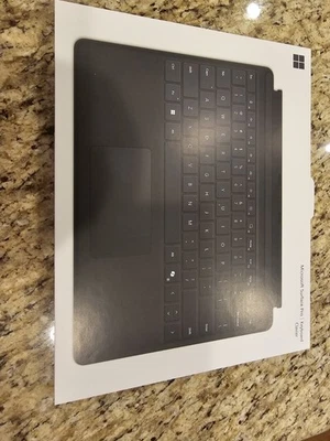 Microsoft Surface Pro Signature Keyboard für Pro X, Pro 8, Pro 9 - Platin NEU - Bild 1 von 3