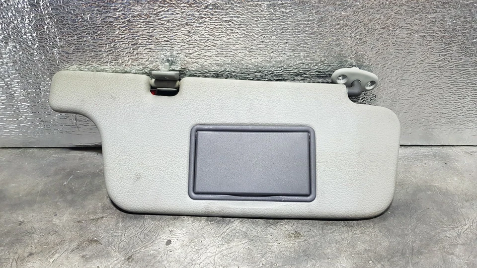 NISSAN MICRA 1999 5DR MANUAL FRONT DRIVER SIDE RIGHT SUN VISOR  — 第 1/3 张图片