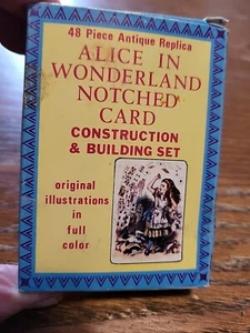 Vintage Alice im Wunderland gekerbte Karten Bau & Bau  - Bild 1 von 7