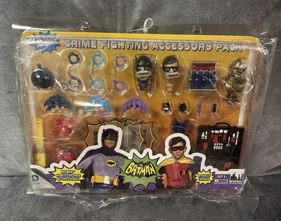 Batman Classic TV Series Retro Action Figure CRIME FIGHTING ACCESSORY PACK • NEW - Image 1 of 4