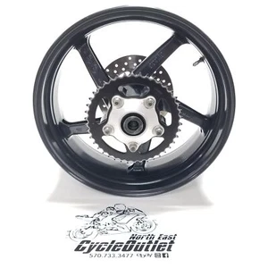 2003 03-05 APRILIA TUONO 1000 OEM REAR WHEEL BACK RIM ROTOR HUB * STRAIGHT - Imagen 1 de 12