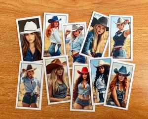 JUEGO DE TARJETAS VAQUERA CALIENTE. HERMOSAS CHICAS GATAS TETONAS Y SEXYS. FOTOS DE FANTASÍA - Imagen 1 de 1