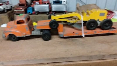Hubley truck /lowboy trailer with road grader - Image 1 of 4